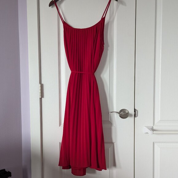 H&M Red Midi Pleated Belted Spaghetti Strap Dress, Size M - Picture 3 of 11